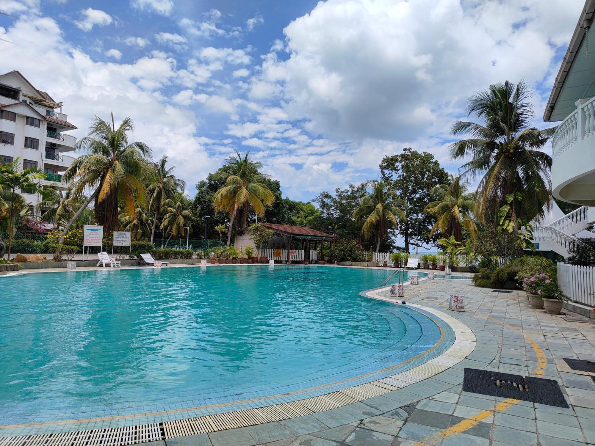 Bayu Beach Resort Port Dickson Exterior photo